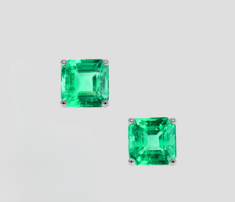 Emerald Earrings 2.5 Ct , 18K White Gold